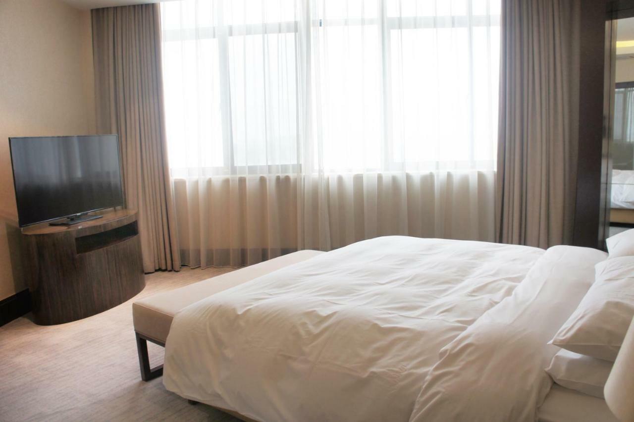 Rosedale Hotel & Resorts Suzhou Сучжоу Екстер'єр фото