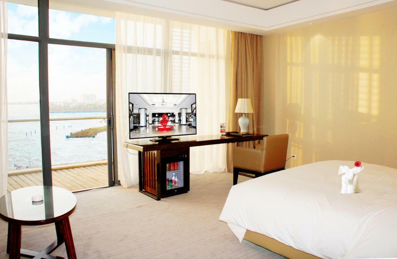 Rosedale Hotel & Resorts Suzhou Сучжоу Екстер'єр фото